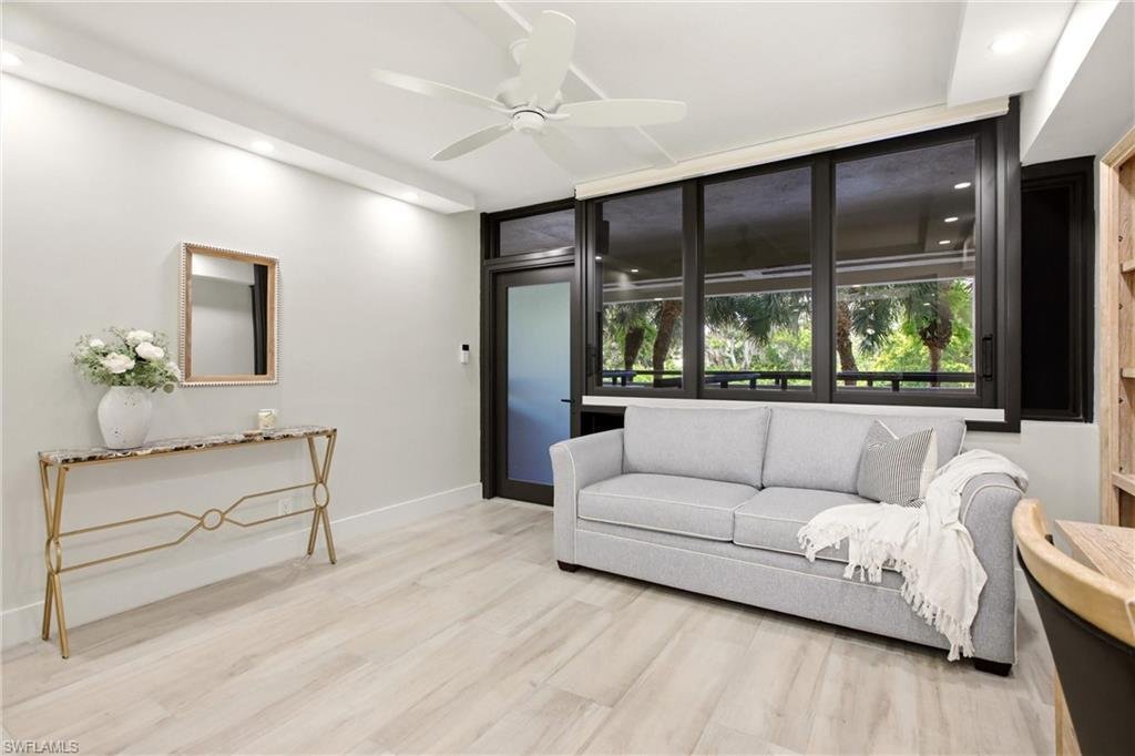 Condo in Naples, Florida, United States 5 - 18335035
