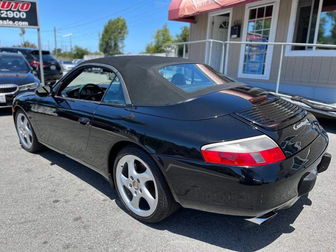 Cabriolet in San Mateo, CA, United States 5 - 18338406