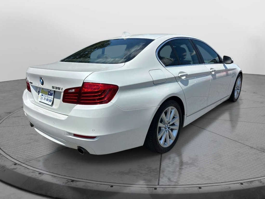 Sedan in Canton, MA, United States 5 - 18338069