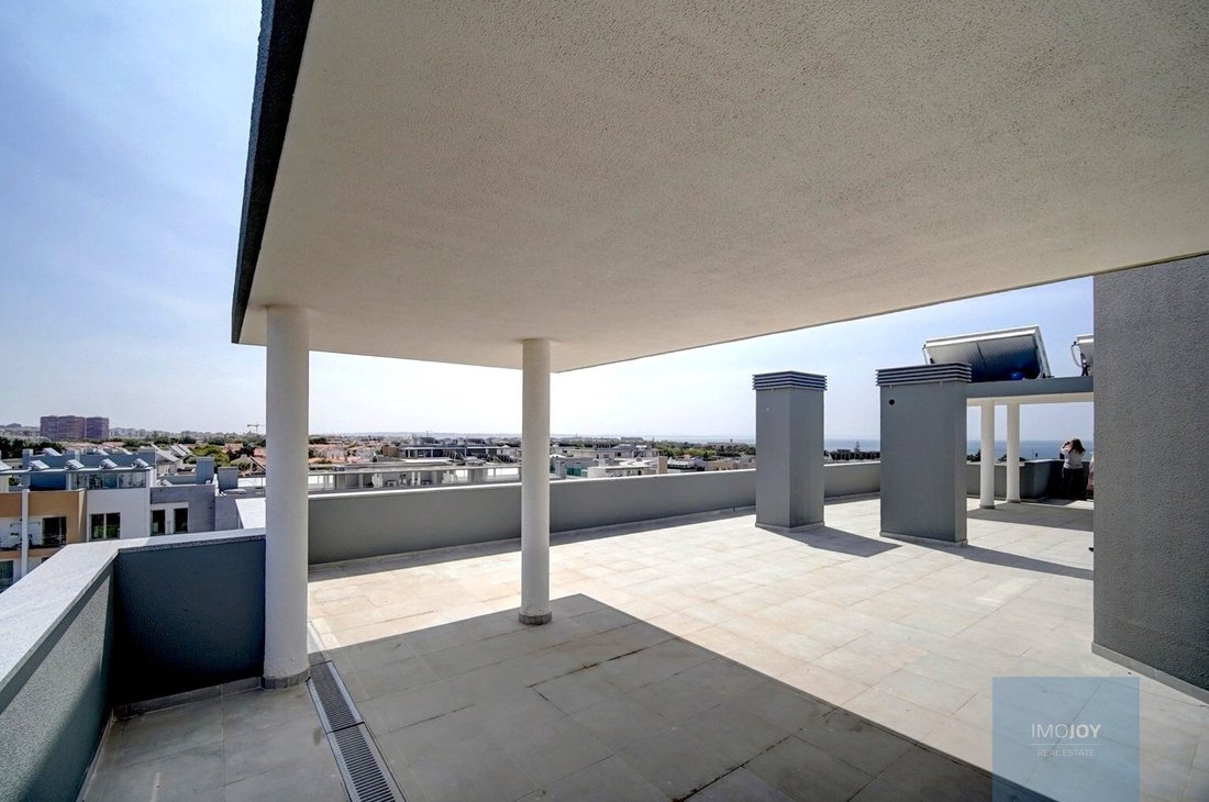 Apartment in Carcavelos e Parede, Lisbon, Portugal 3 - 18337372