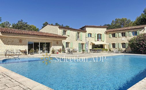 Villa in Les Indes les-Groulles, Mouans-Sartoux, France 1