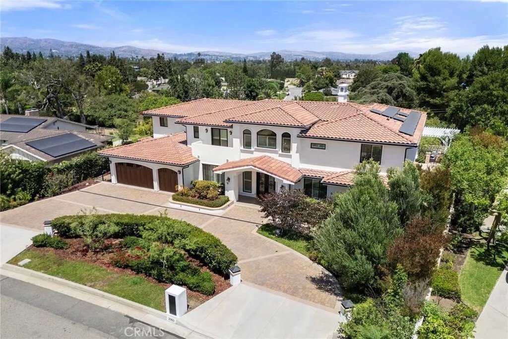 House in Fullerton, California, United States 1 - 18336388