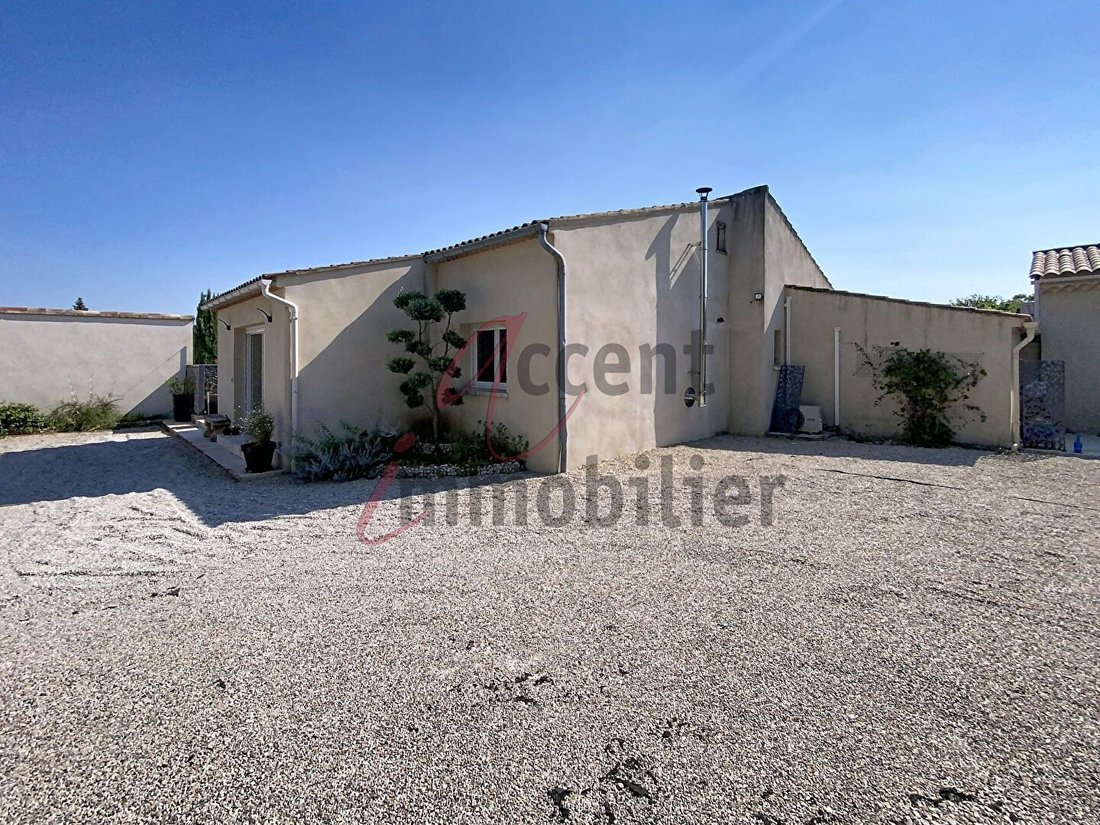 House in Cabrières-d'Avignon, Provence-Alpes-Côte d'Azur, France 2 - 18340394