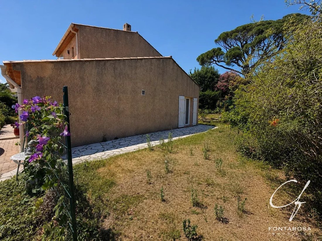 Villa in Arènes, Saint-Raphaël, France 4 - 18336767