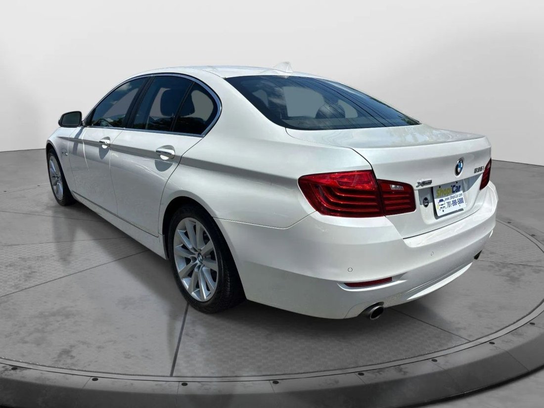 Sedan in Canton, MA, United States 3 - 18338069