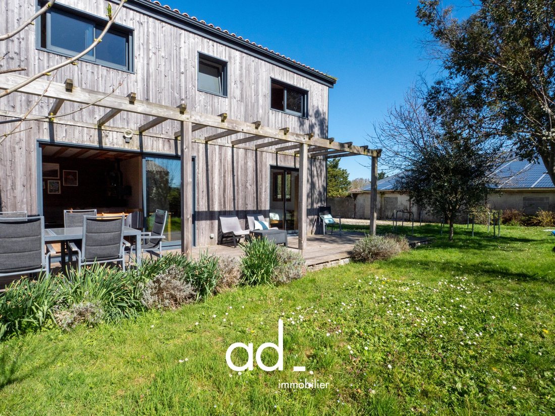 House in Esnandes, Nouvelle-Aquitaine, France 2 - 18342019
