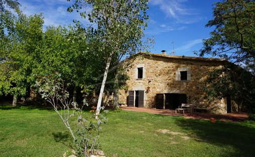 Finca in Llagostera, Catalonia, Spain 1