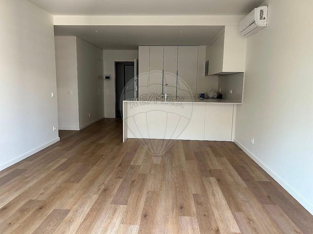Apartment in Linda-a-Velha, Lisbon, Portugal 5 - 17809067
