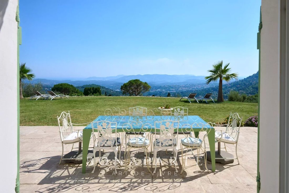 Estate in Grasse, Provence-Alpes-Côte d'Azur, France 4 - 18337500