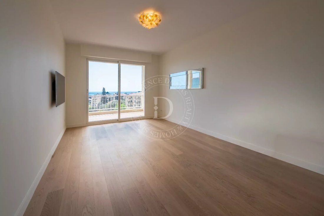 Apartment in Beaulieu-sur-Mer, Provence-Alpes-Côte d'Azur, France 2 - 18337322