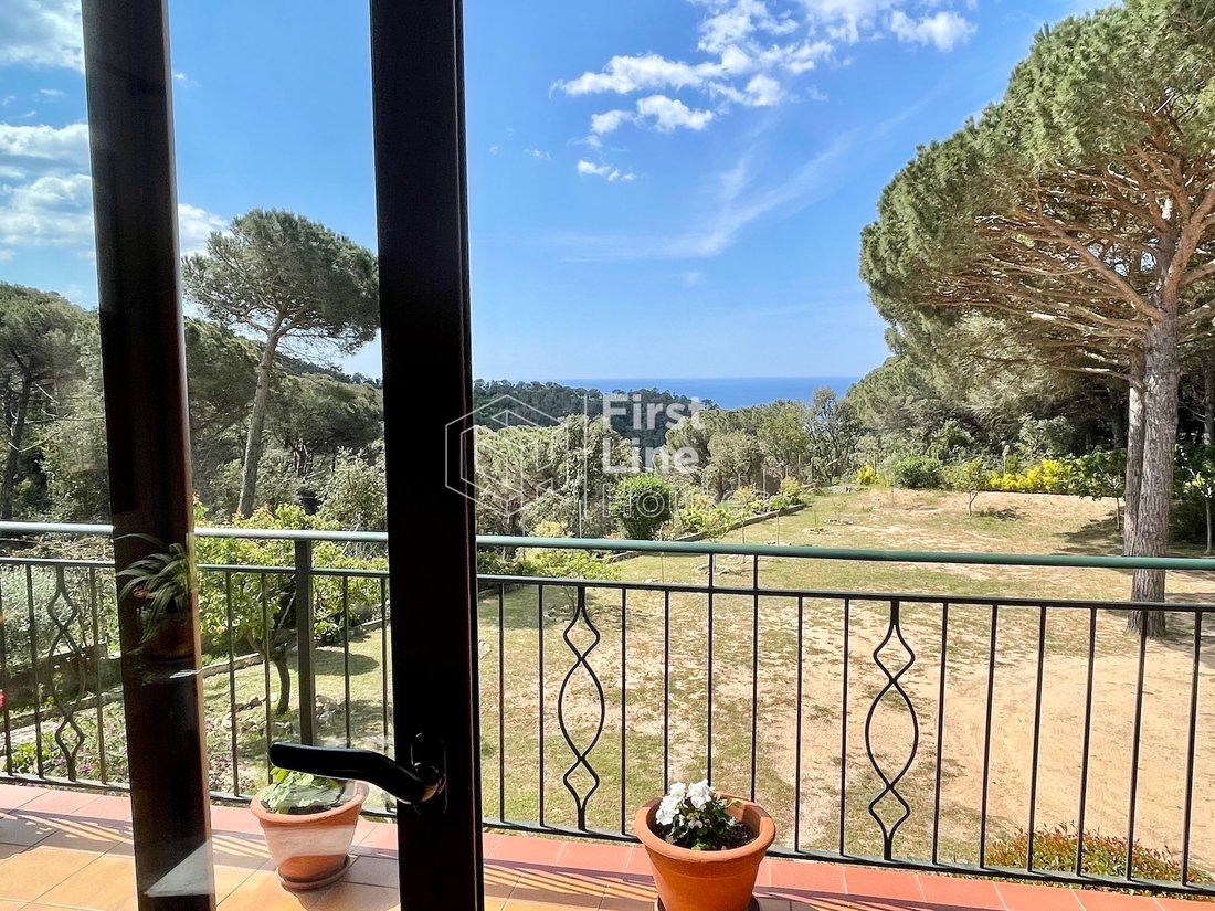 House in Lloret de Mar, Catalonia, Spain 4 - 18335601