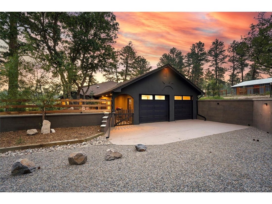 Farm Ranch in Franktown, Colorado, United States 1 - 18335024