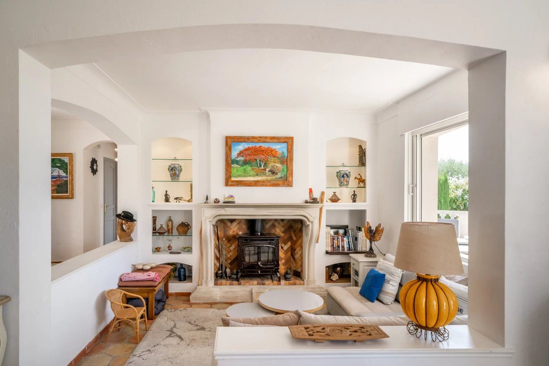 Villa in Mougins, Provence-Alpes-Côte d'Azur, France 5 - 18337180
