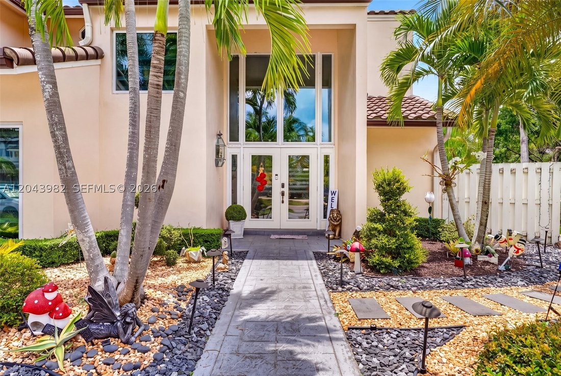 House in Davie, Florida, United States 3 - 18340188