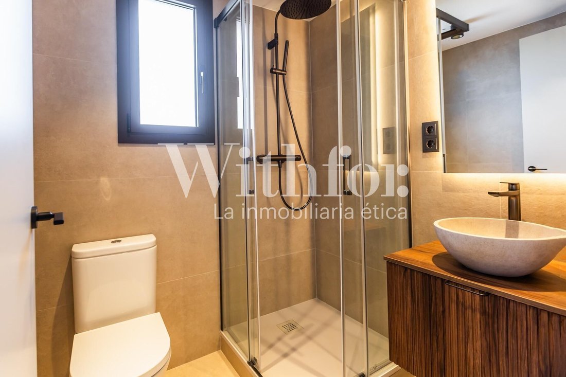 Penthouse in Eixample, Barcelona, Spain 5 - 18300148