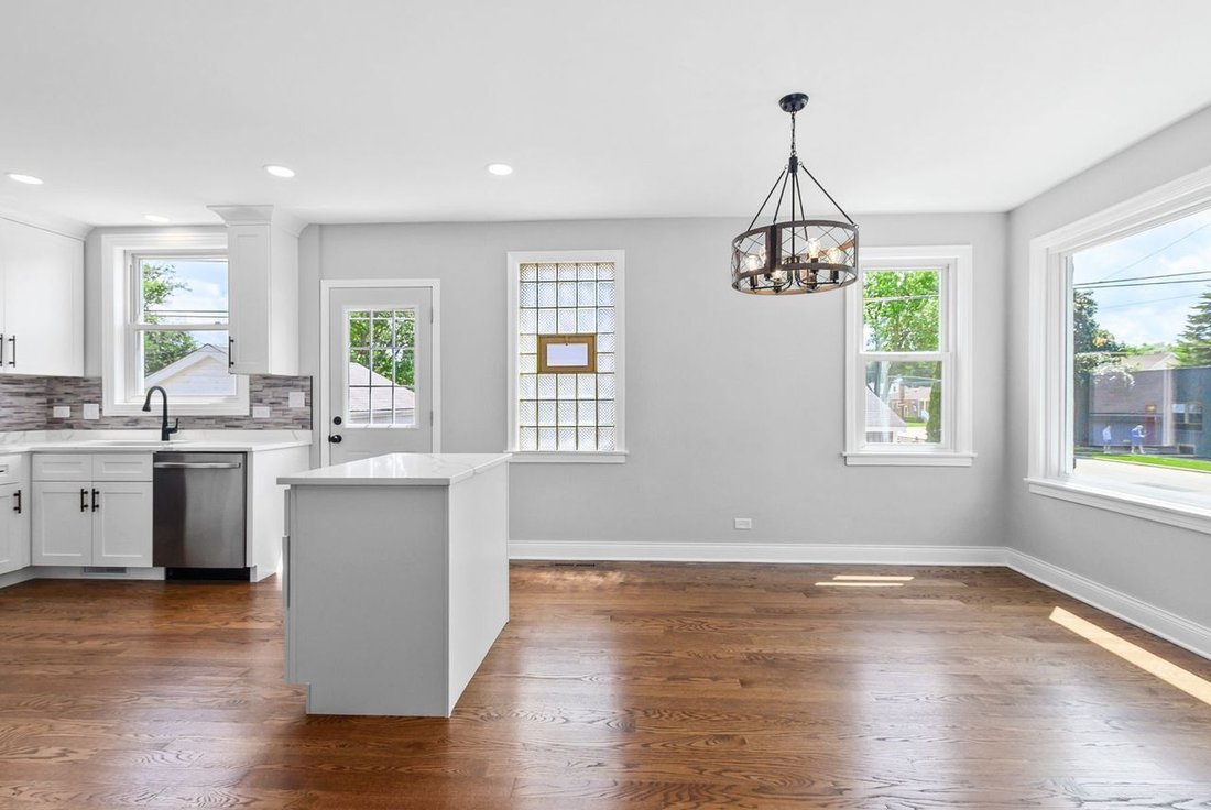 House in Brookfield, Illinois, United States 5 - 18123179