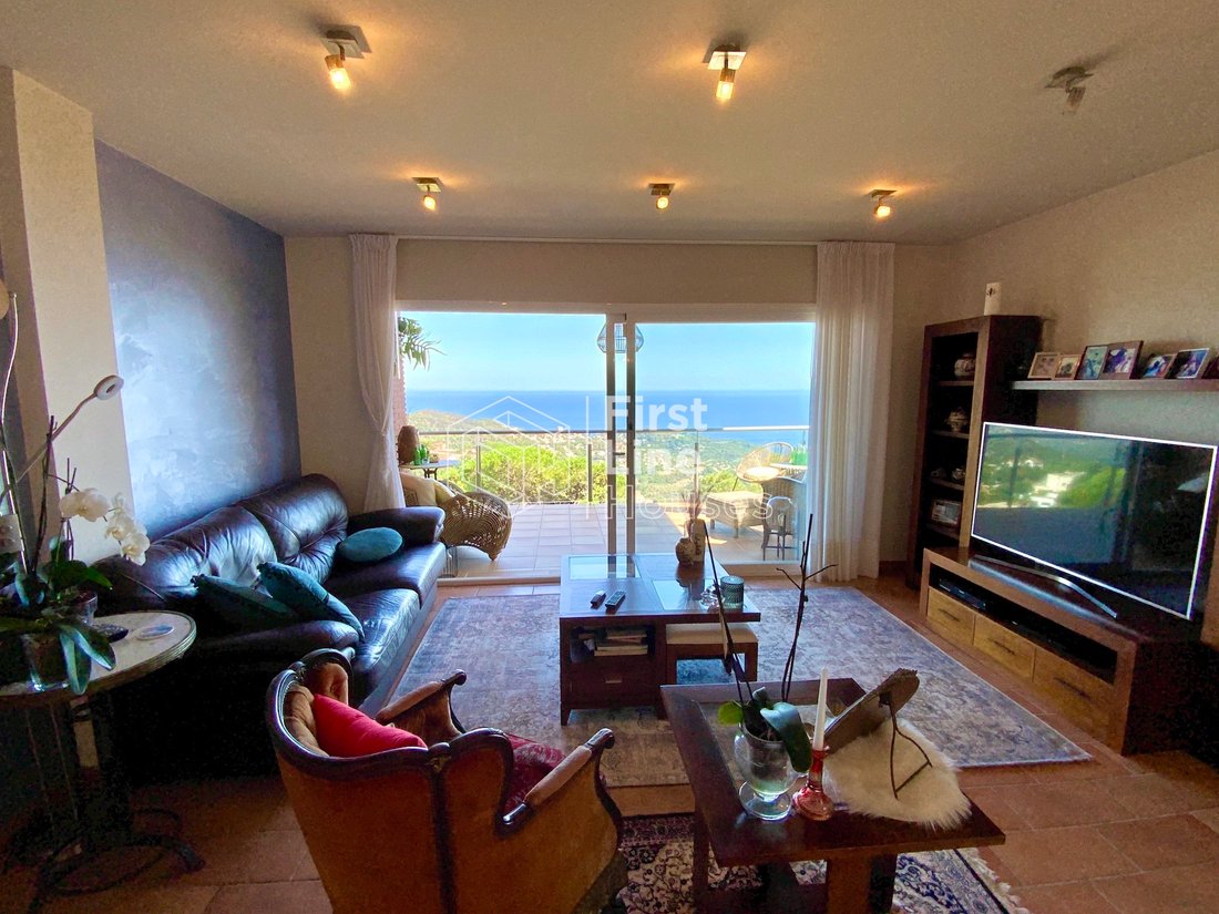 Villa in Lloret de Mar, Catalonia, Spain 4 - 18335403