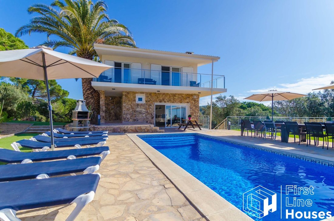 Villa in Lloret de Mar, Catalonia, Spain 5 - 18335248