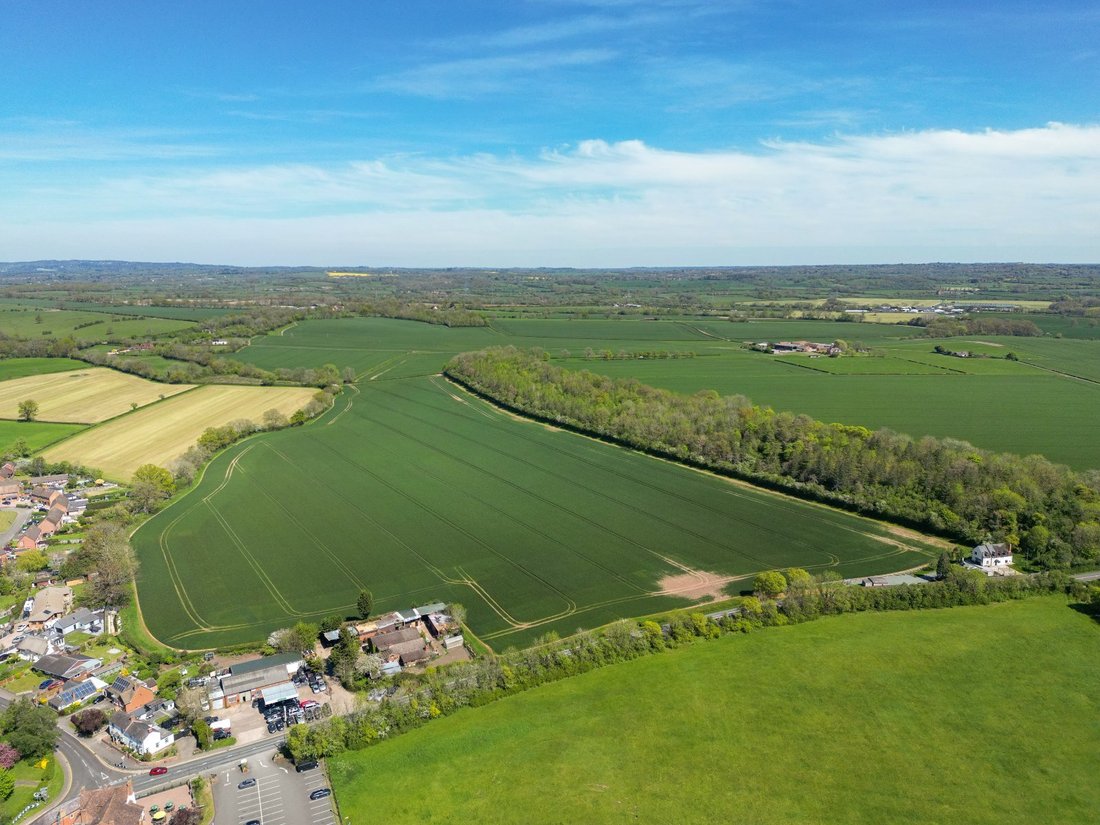 Land in Rock Hill, Stoke Prior, England 1 - 18334877