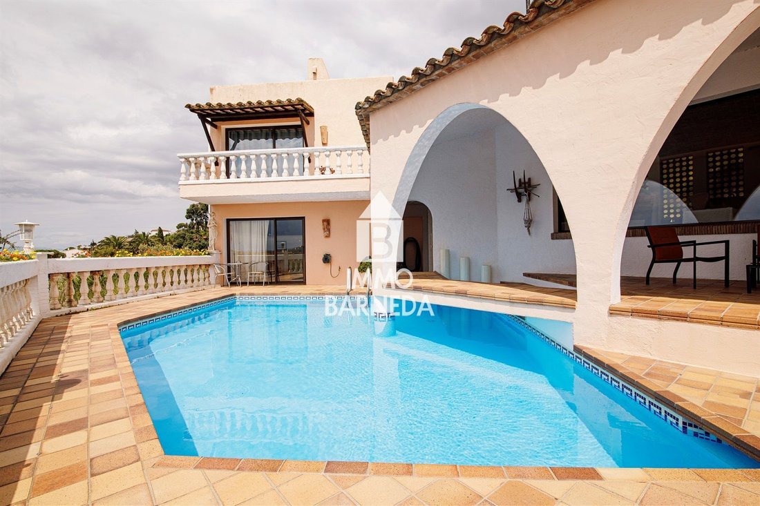Villa in Roses, Catalonia, Spain 3 - 18335286