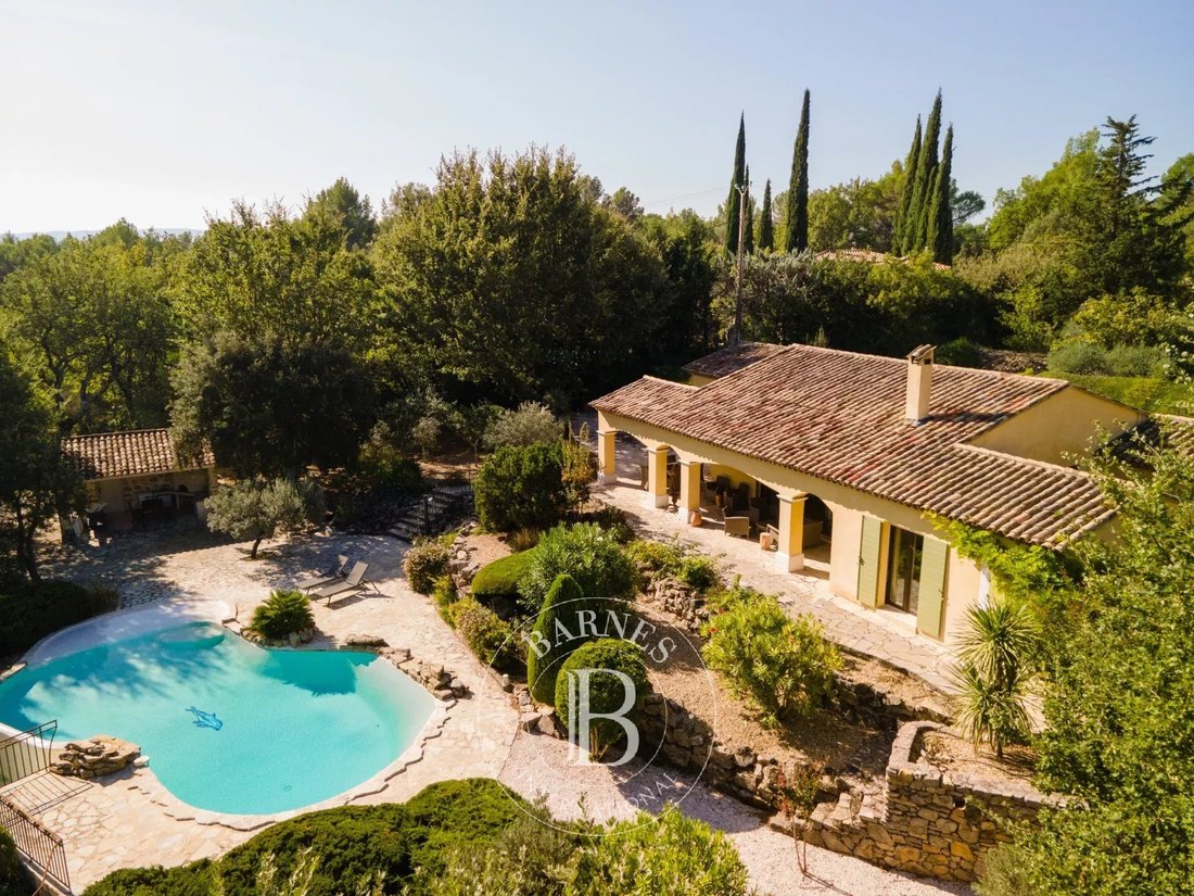 Villa a Cotignac, Provenza-Alpi-Costa Azzurra, Francia 1 - 13304759