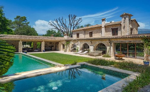 Tenuta a Nord, Roquefort-les-Pins, Francia 1