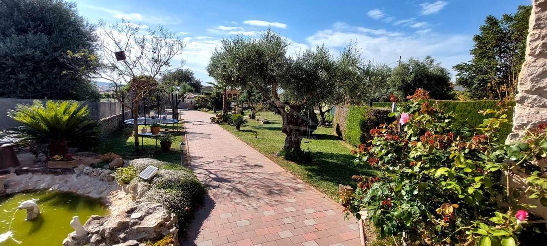 Finca in Begur, Catalonia, Spain 3 - 18335665
