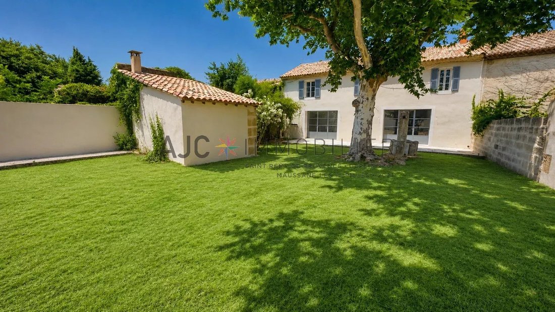 Maisons de campagne à Saint-Rémy-de-Provence, Provence-Alpes-Côte d'Azur, France 1 - 18337000