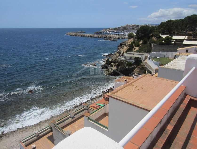 Villa in Palamos, Catalonia, Spain 3 - 18336611