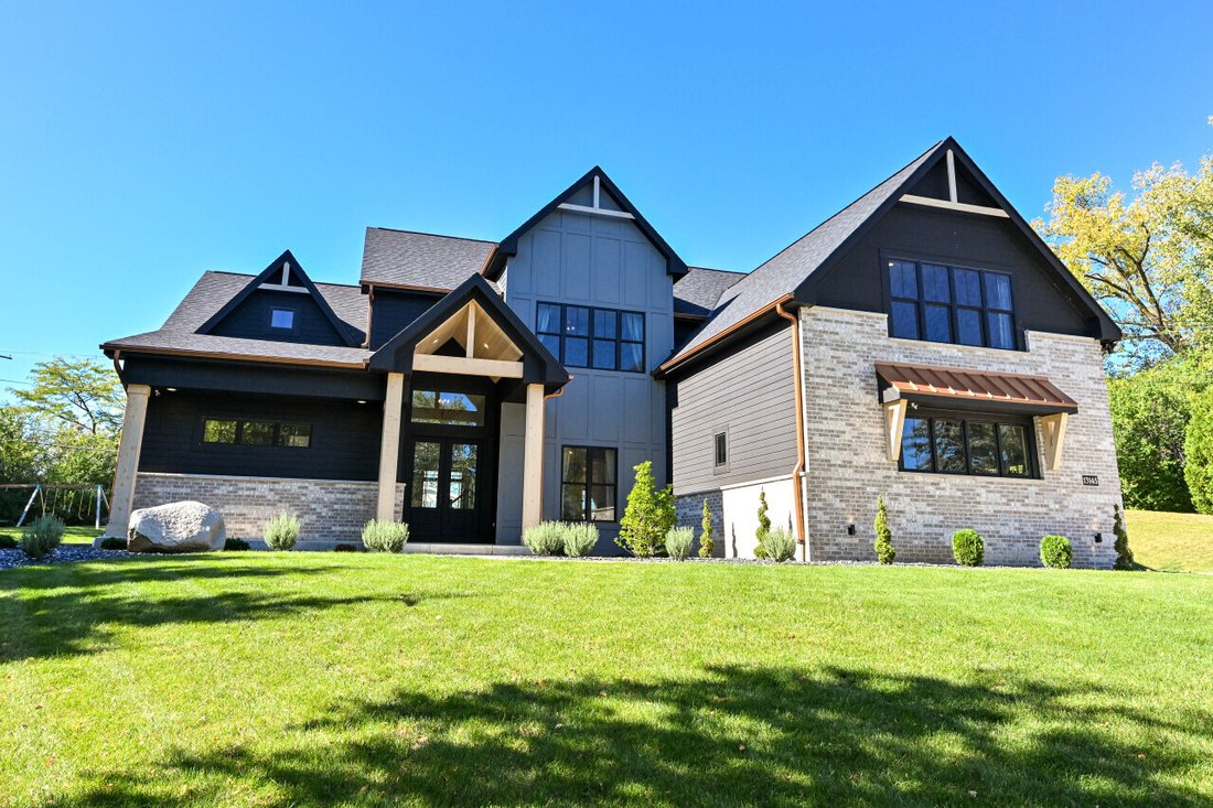 House in Brookfield, Wisconsin, United States 1 - 18341779