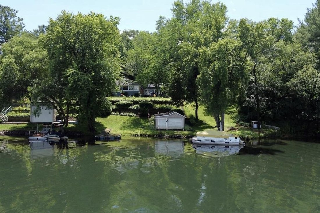 House in Lake Wisconsin, Wisconsin, United States 3 - 18342251