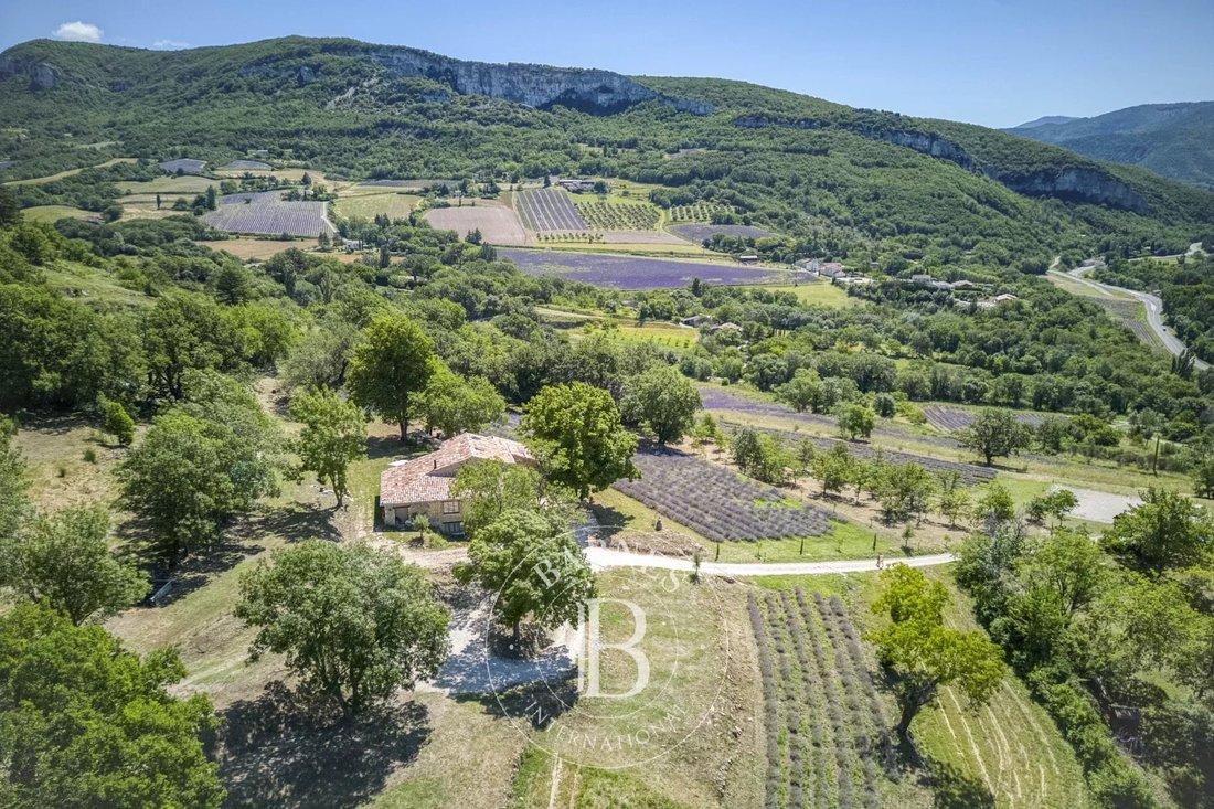 Country House in La Begude-de-Mazenc, Auvergne-Rhône-Alpes, France 1 - 13007686