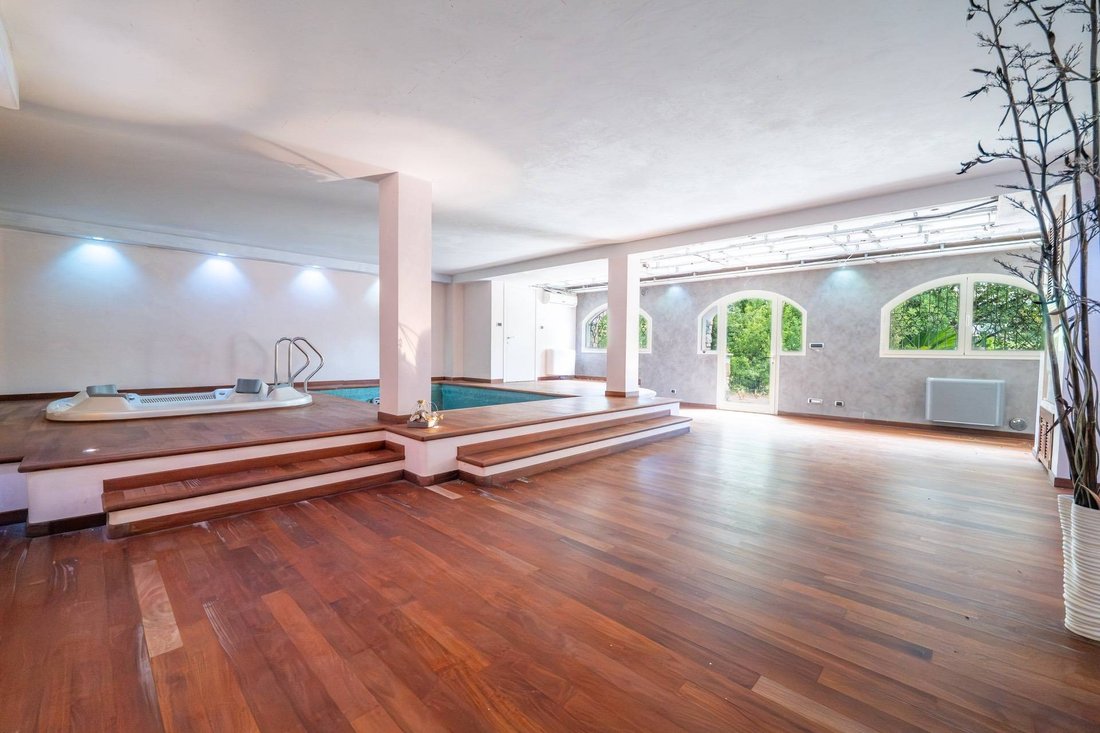 Villa in Riva Ligure, Ligurien, Italien 3 - 18341653