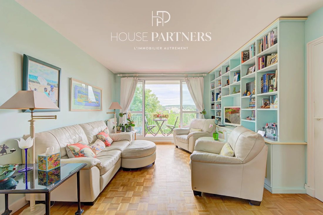 Apartment in President Roosevelt, Saint-Germain-en-Laye, France 2 - 18337571