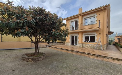 Casa a Mont-ras, Catalogna, Spagna 1