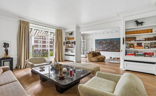 Apartment in Porte Dauphine, Paris 16e Arrondissement, Paris 1