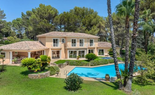 Villa in Mougins, Provence-Alpes-Côte d'Azur, France 1