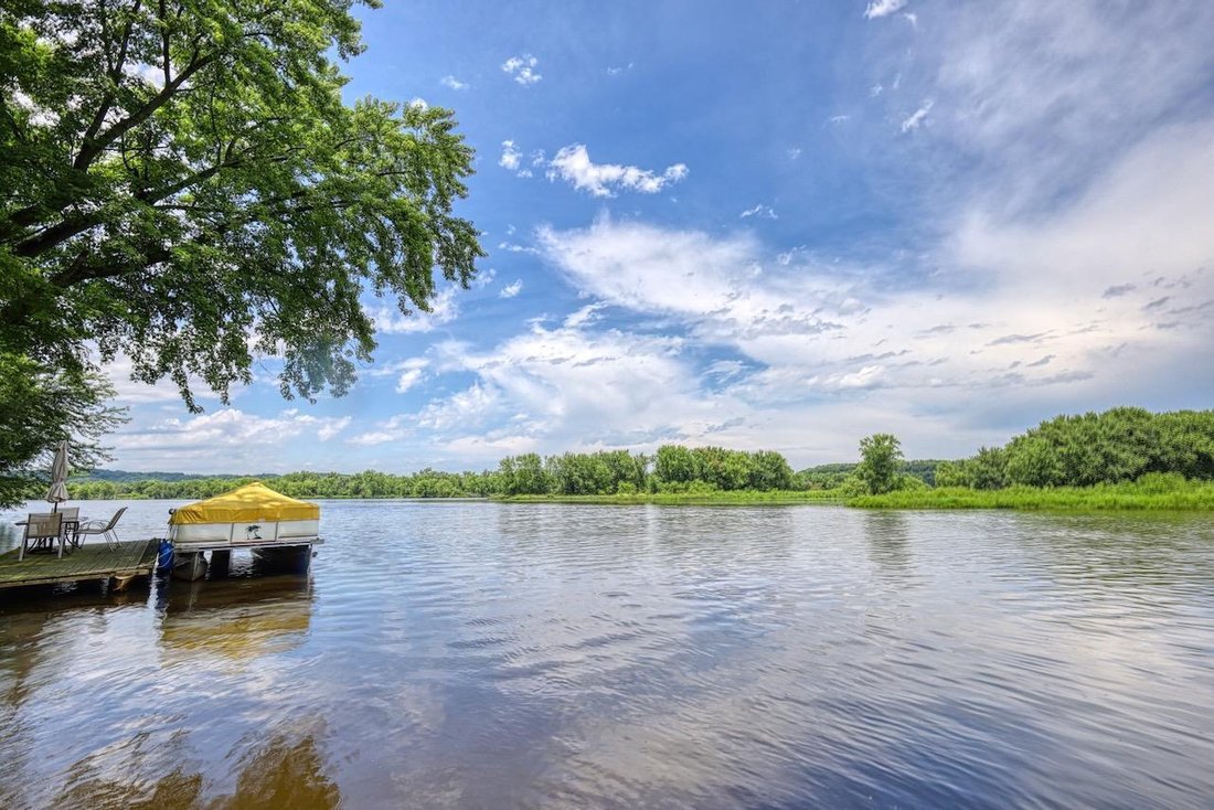 House in Lake Wisconsin, Wisconsin, United States 2 - 18342251