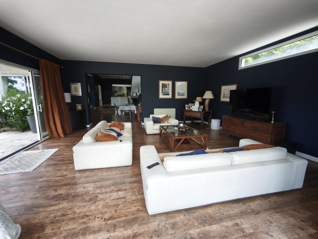 House in Santeny, Ile-de-France, France 4 - 17013617