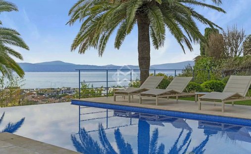 Villa en Ville-Les Saquedes-Le Bouillonnet, Sainte-Maxime, Francia 1