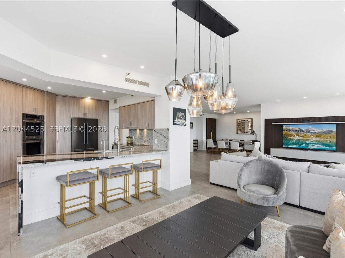 Condo in Aventura, Florida, United States 1 - 18301521