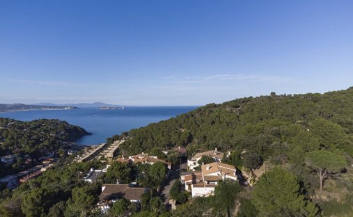 Chalet in Begur, Catalonia, Spain 1
