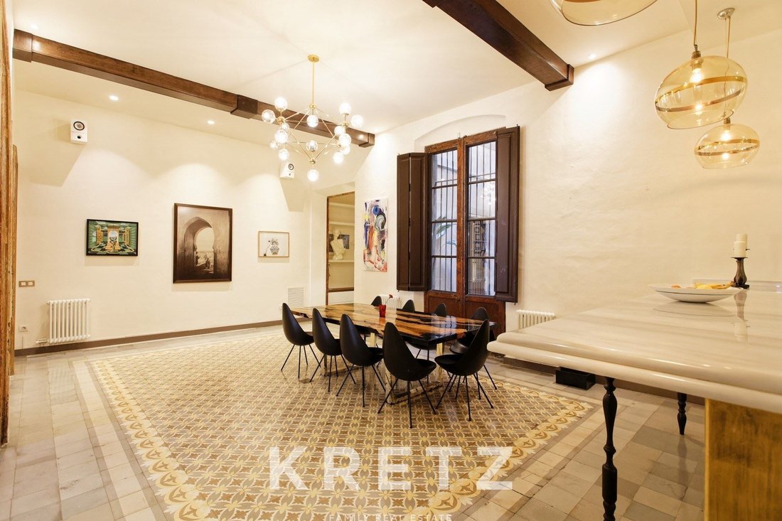Apartment in Ciutat Vella, Barcelona, Spain 3 - 18341387