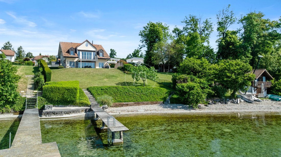 House in Saint-Prex, Vaud, Switzerland 1 - 18340736