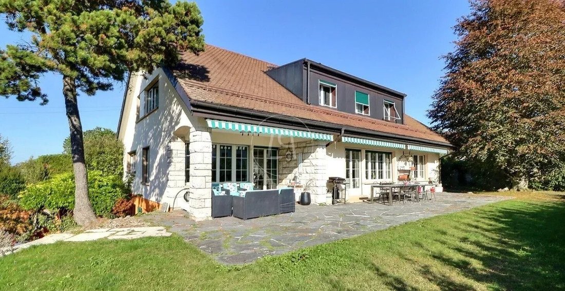 Casa a Le Mont-sur-Lausanne, Vaud, Svizzera 1 - 18339762