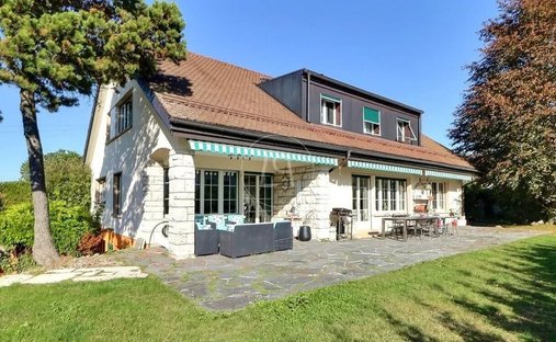 Haus in Le Mont-sur-Lausanne, Waadt, Schweiz 1