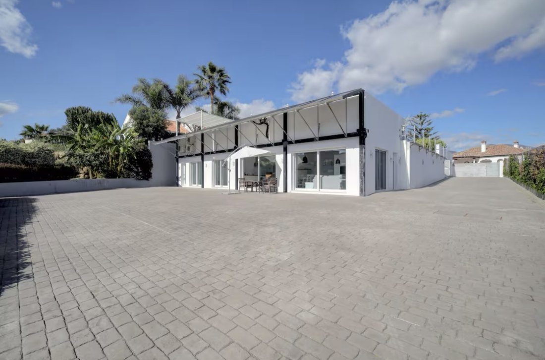 Villa in Manilva, Andalusia, Spain 5 - 18339833