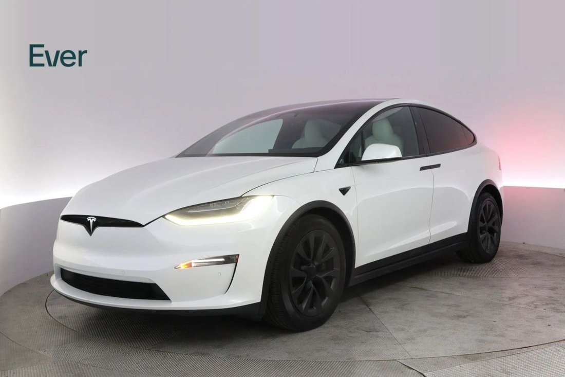 Suv in San Francisco, CA, United States 2 - 18107529