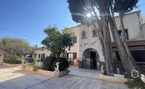 Villa in Espace Villeroy-Les Quilles, Sete, Frankreich 1