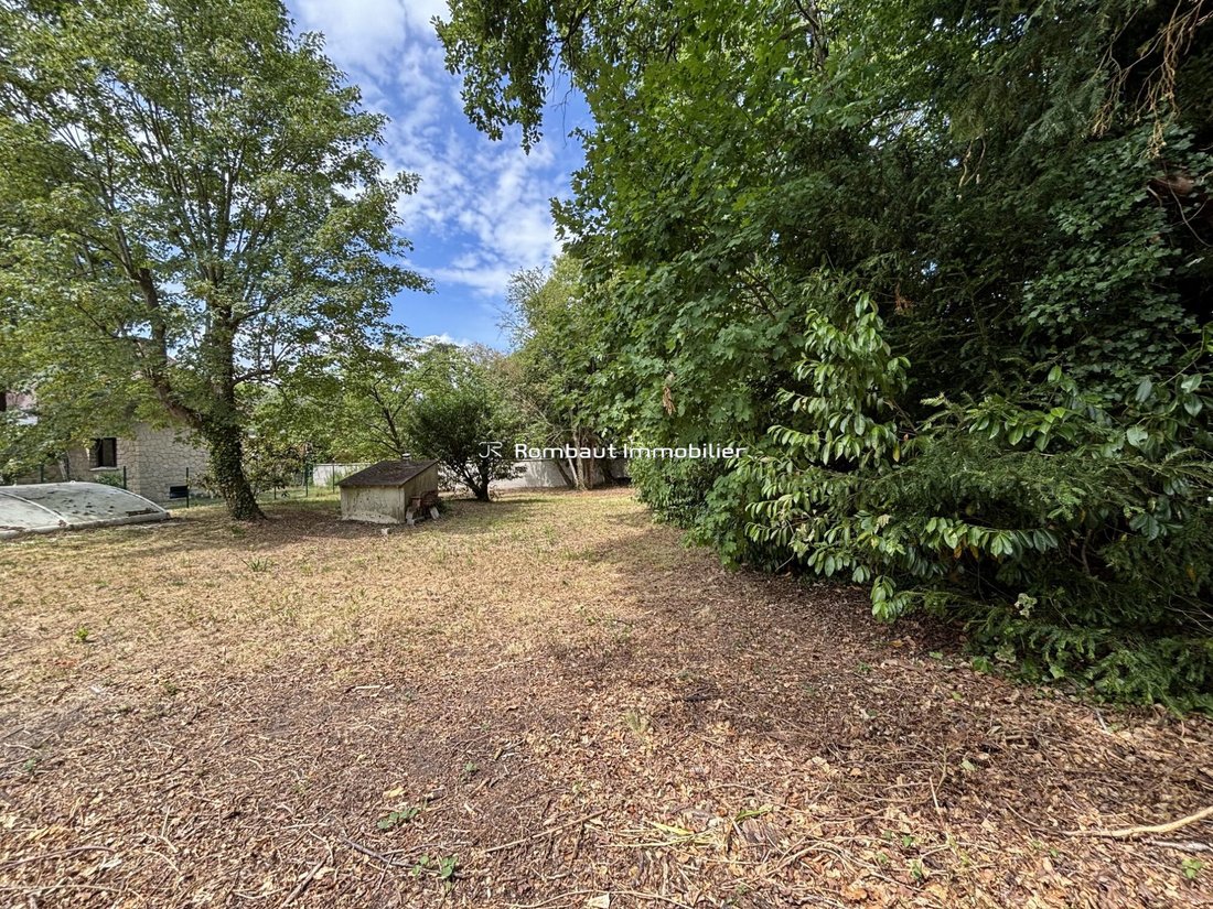 Land in Bourg-La Feuillaume Nord, La Celle-Saint-Cloud, France 5 - 18341958